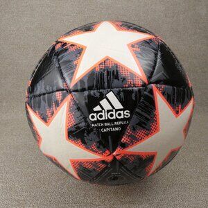 Adidas Soccer Ball Finale 18 Capitano Size 4 Black White Star Pattern Football